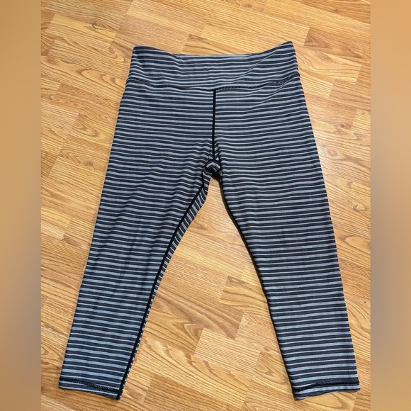 Zyia Active Black Aztec Adrenaline 7/8 Leggings size 20 - Picture 1 of 3